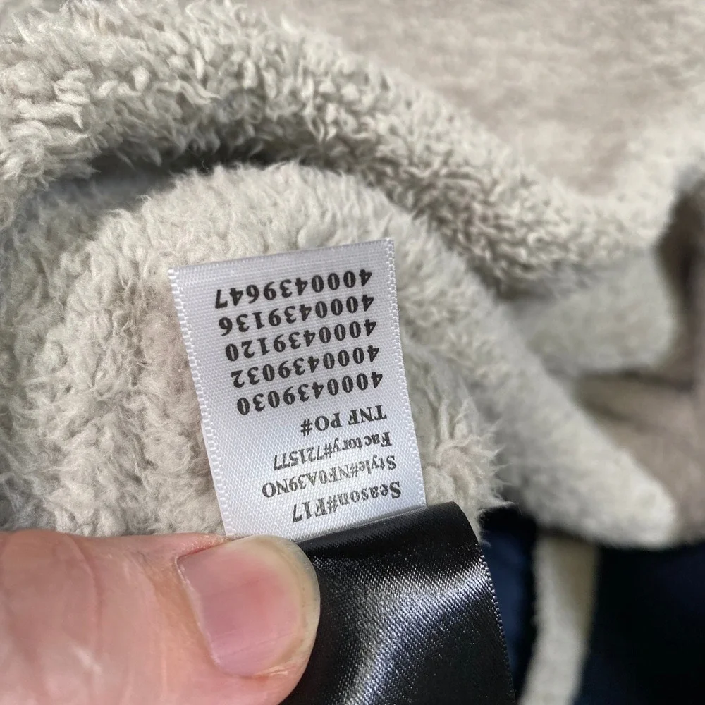 The North Face Mens Campshire Sherpa Fleece Vest Beige Navy Blue XL NF0A39NO